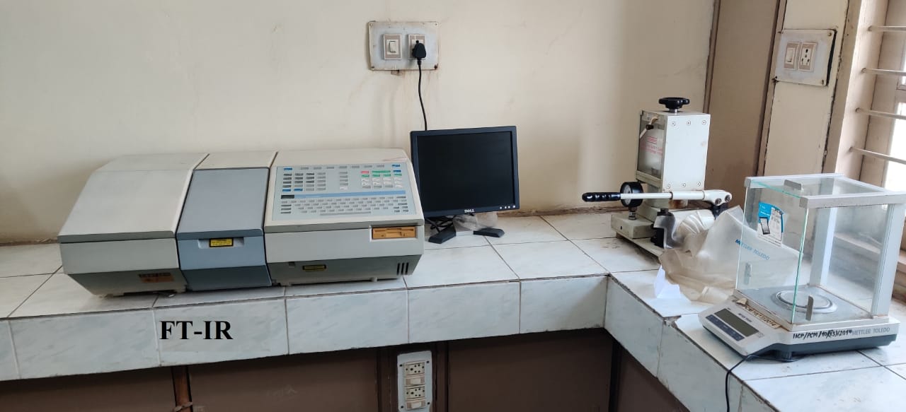 Pharmaceutical Analysis & Chemistry Instrumentation Lab